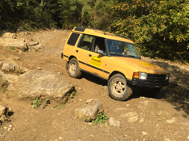 4x4 rijden op grof terrein als bedrijfsuitje