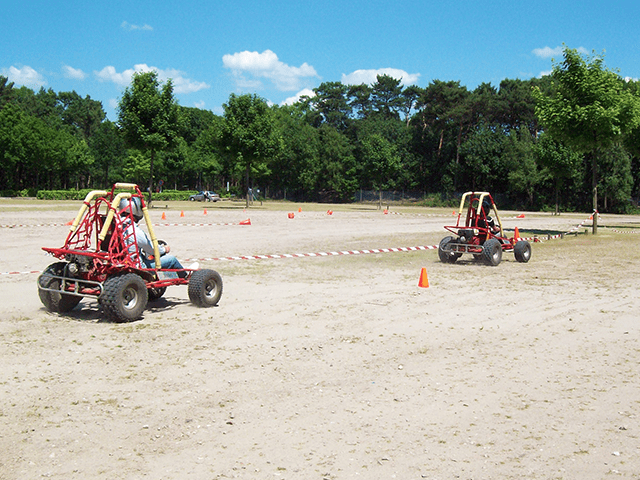 Sand buggy rijden als bedrijfsuitje